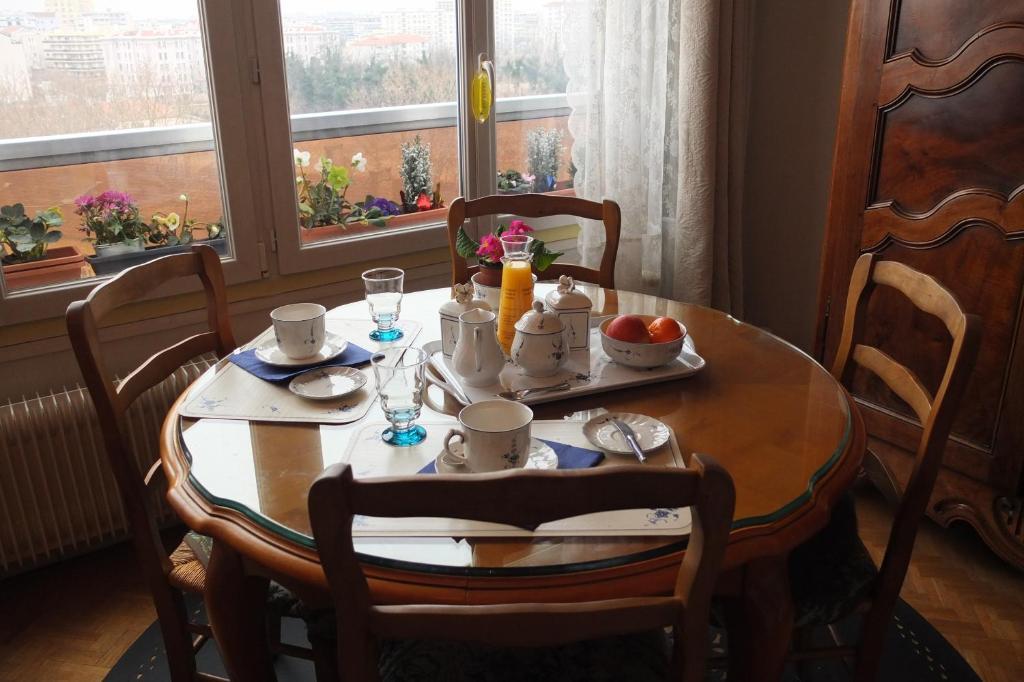 Chambre D'Hotes - Garibaldi Лион Екстериор снимка